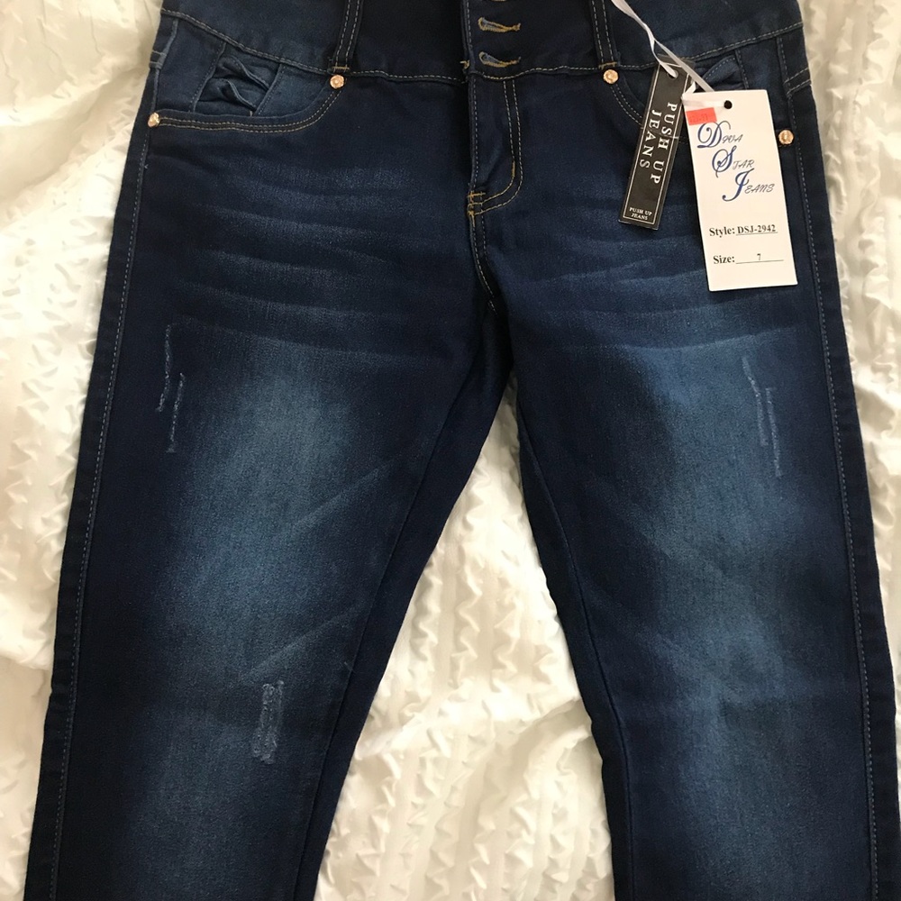 Brazilian straight leg jeans